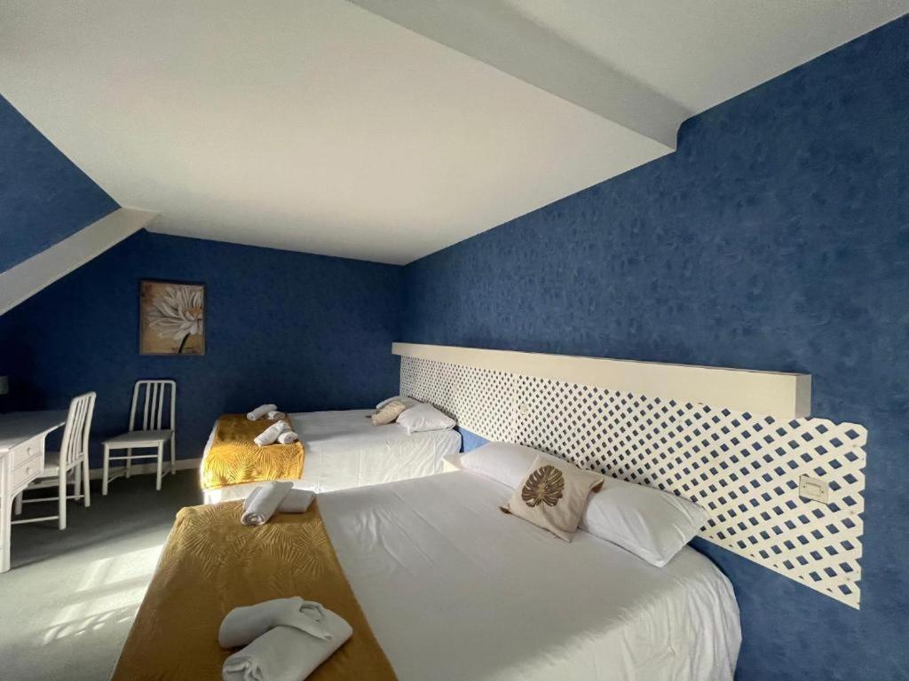 Hotel Le Phare Ouistreham Buitenkant foto